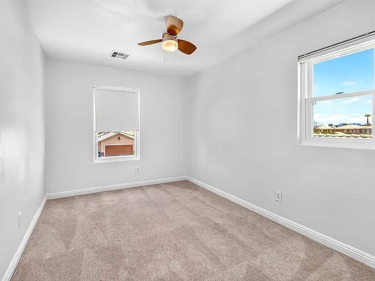 1303 Pecan Tree Ct — Photo 17