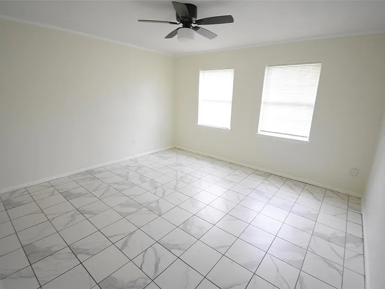6229 Clover Ridge St — Photo 22