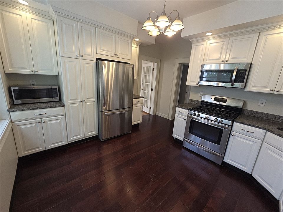 1st image of 42 Grampian Way
