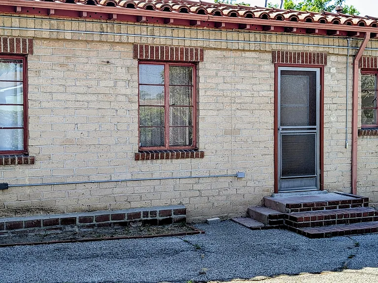 9103 Duarte Rd #B — Photo 6