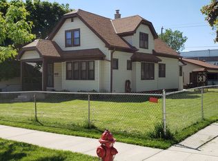 8775 W Adler St, Milwaukee, WI 53214