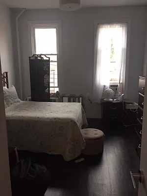 Rented by FirstService Realty (legacy) | media 37