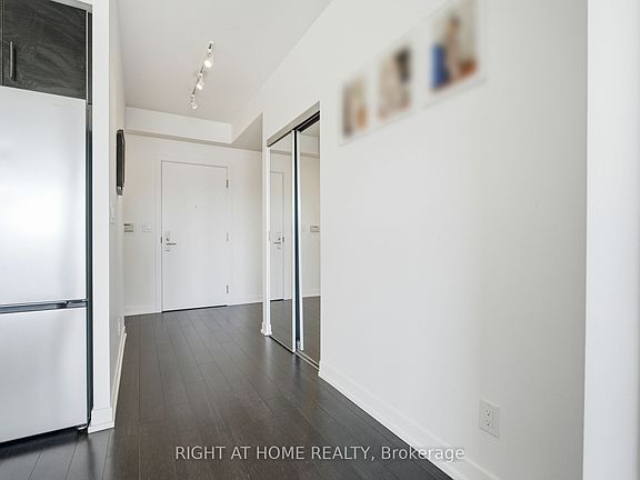 3rd image of 5101 Dundas St W #411