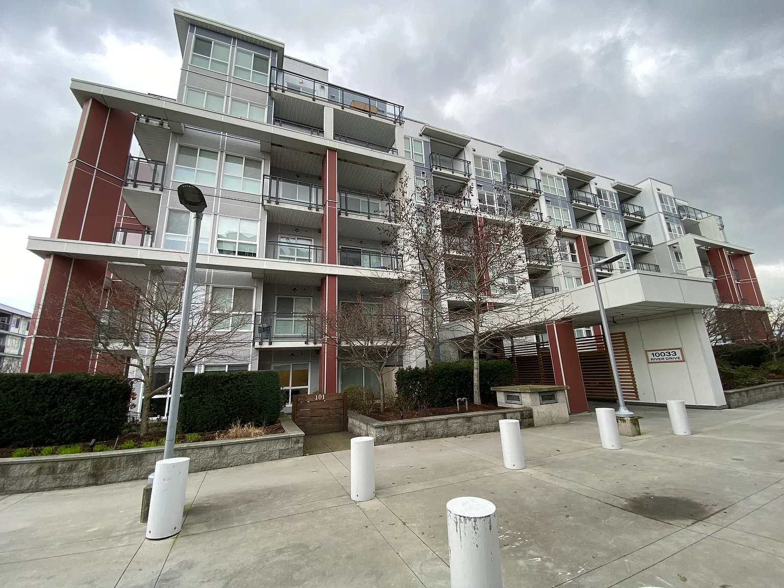 10033 River Dr #103 photo 1