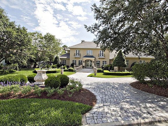 2nd image of 108 Newport Ln