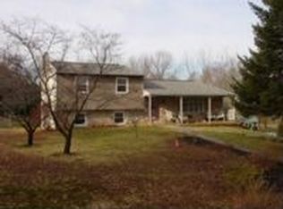 3009 Reifsnyder Rd, Gilbertsville, PA 19525