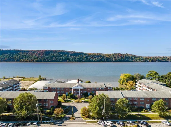 49 Maple Avenue #3A, Hastings-on-Hudson, NY 10706