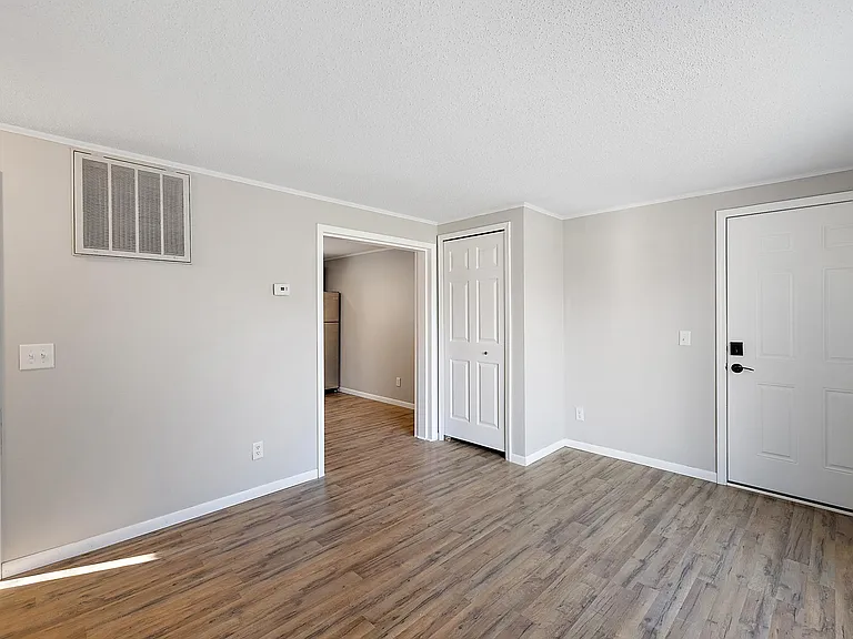 39471 Jefferson Ave #3 — Photo 4