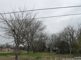 754 Sterling Dr, San Antonio, TX 78220