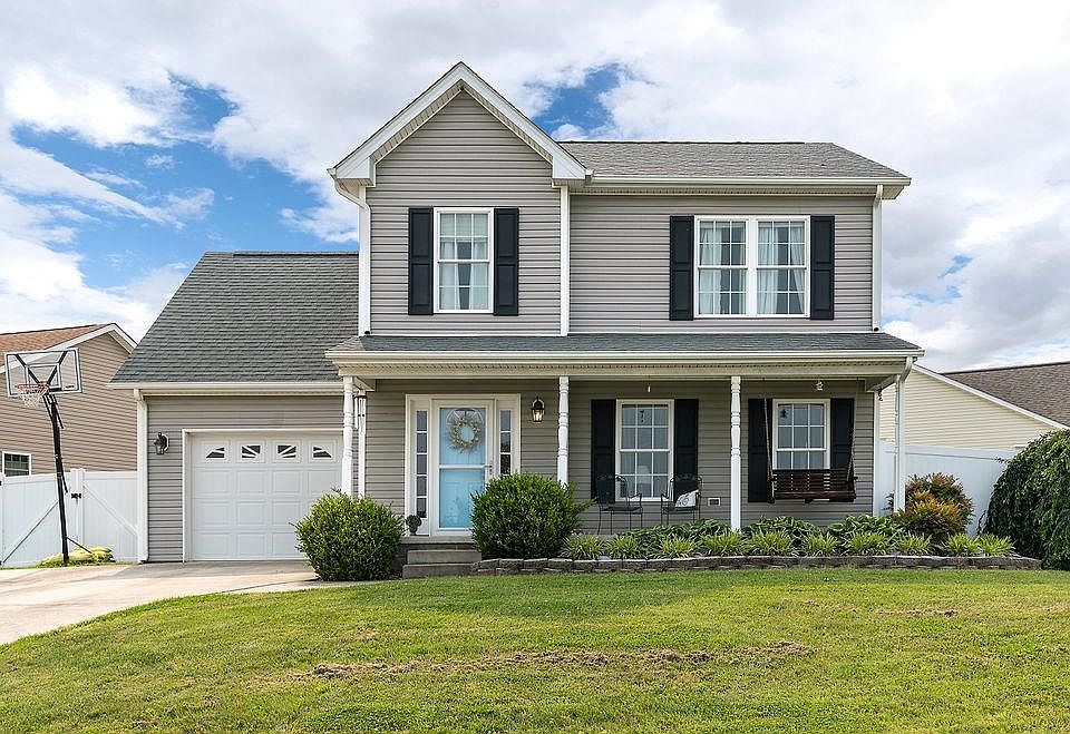 1st image of 5 Willard Ct