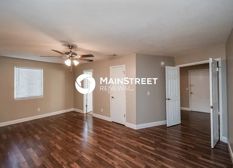 10927 Horse Track Dr E — Photo 12