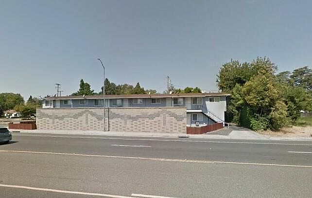 1st image of 1730 Jefferson Blvd APT 1