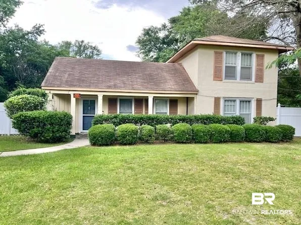708 E Horner St, Atmore, AL 36502