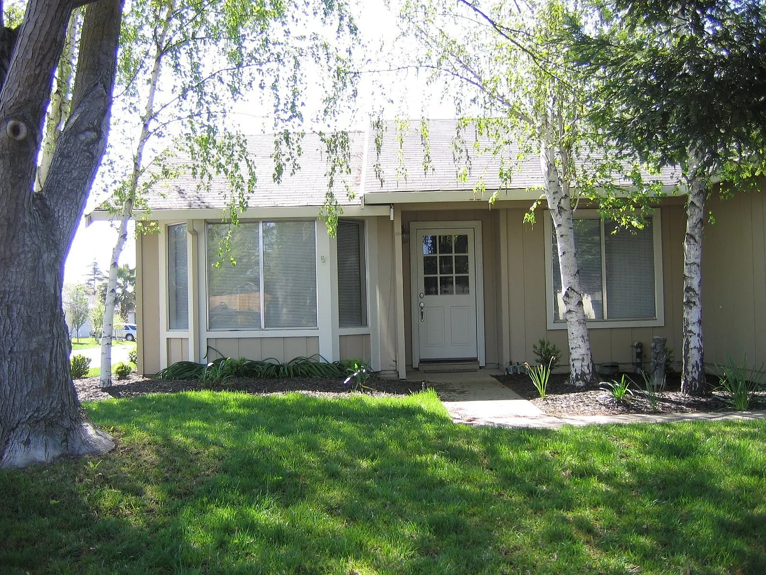 7887 Caber Way photo 1