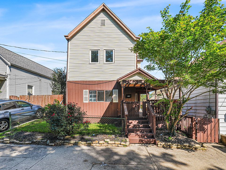 1st image of 119 Retreat St