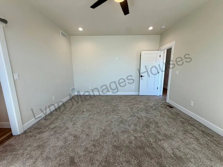 4000 Arrowhead Trl — Photo 23