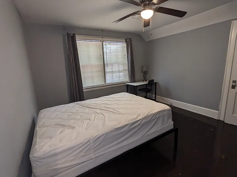 1206 Clark Ave #3 — Photo 11