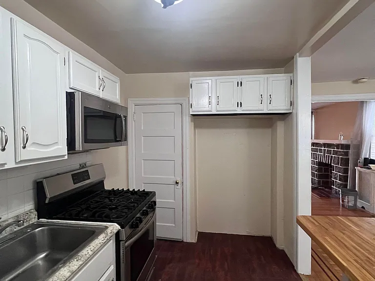 71 N State Rd — Photo 2
