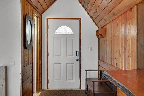 31335 Circle View Dr — Photo 4