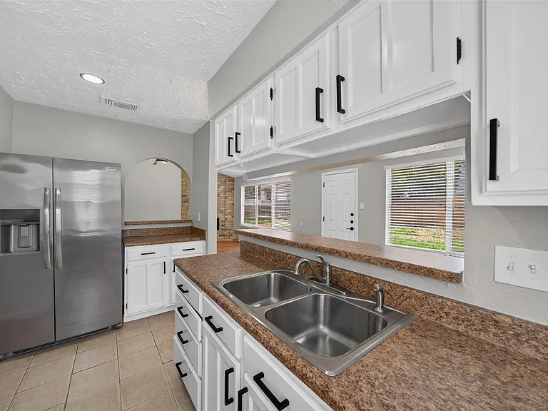 20014 Bishops Gate Ln — Photo 19