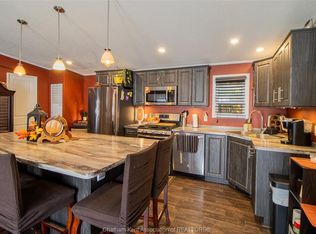 5928 Bluewater Line #4, Chatham Kent, ON N8A4K9