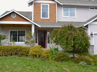 415 195th Pl SW, Brier, WA 98036