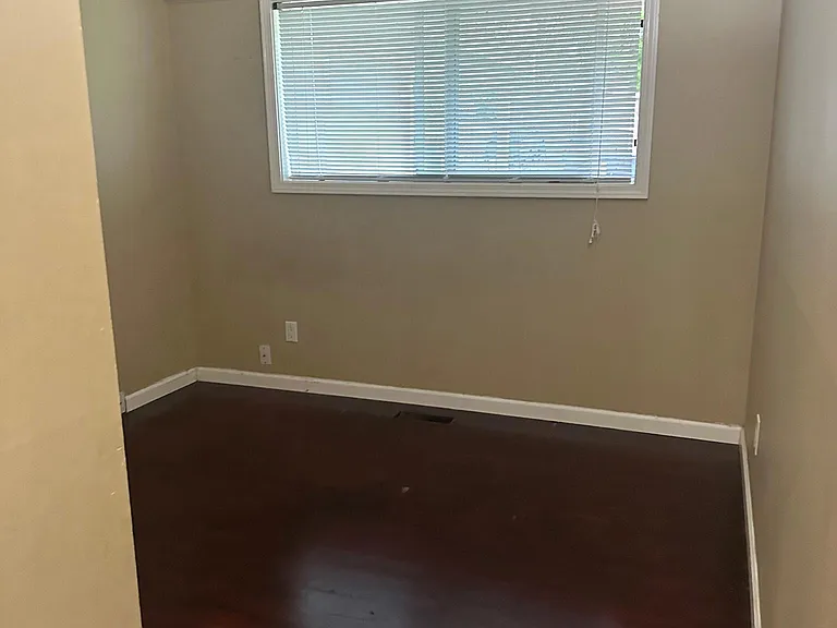 SW 63rd Pl — Photo 6
