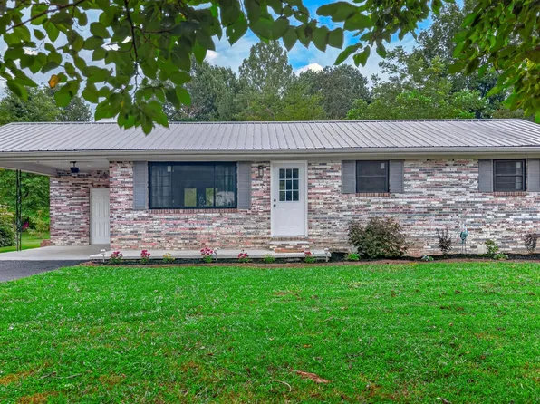 518 Fairfield Dr, Newport, TN 37821
