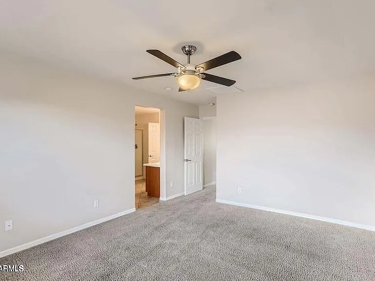 2039 W Kathleen Rd — Photo 18