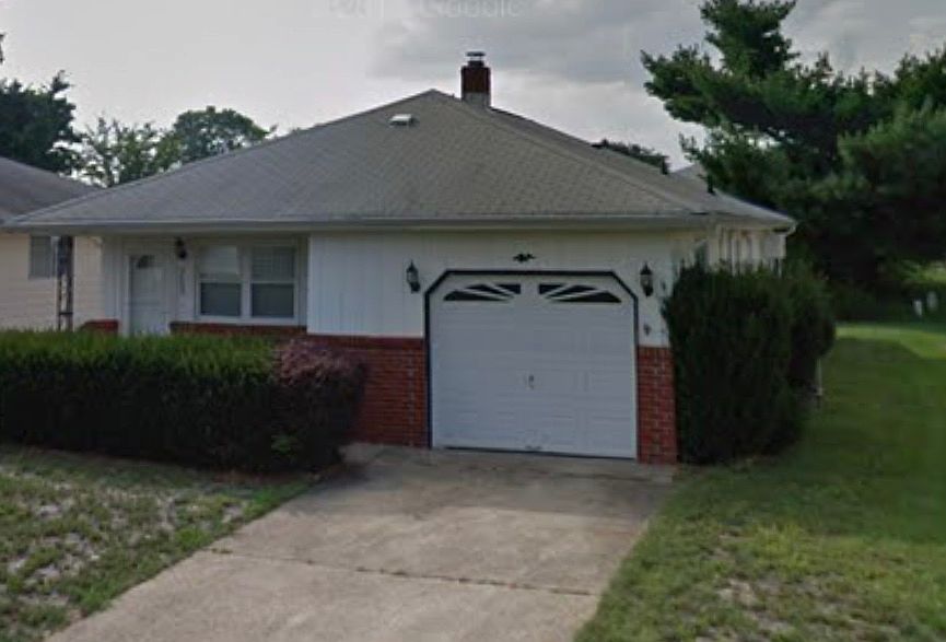 703 Jamaica Blvd, Toms River