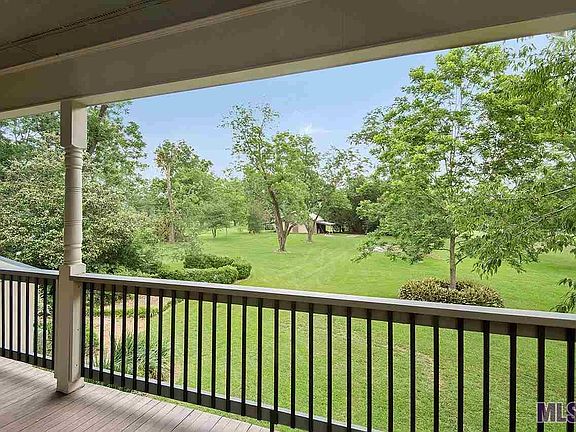 3rd image of 23110 Portwood Ln