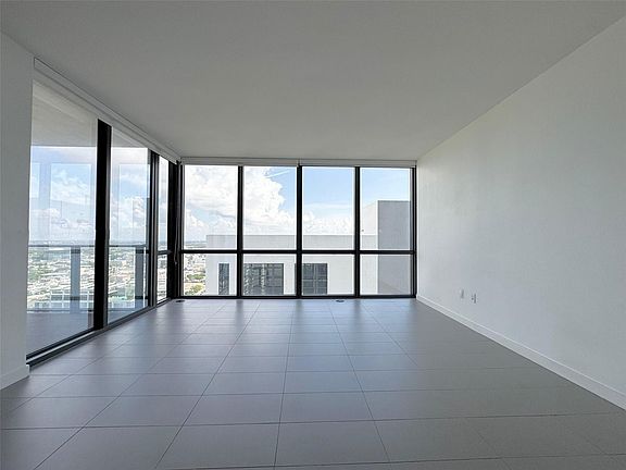 4th image of 1600 NE 1st Ave #3216
