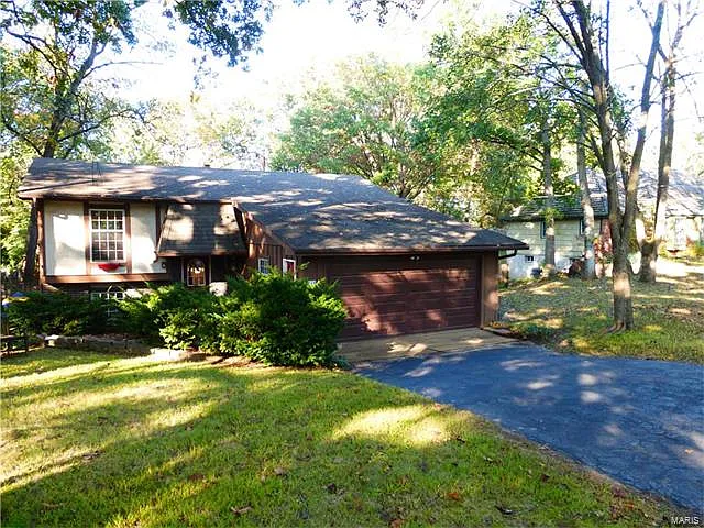 317 S Forest Ave photo 1