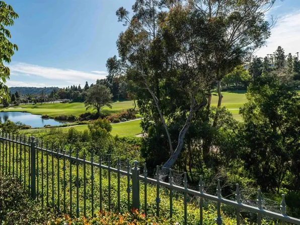 6809 Adolphia Dr, Carlsbad, CA 92011