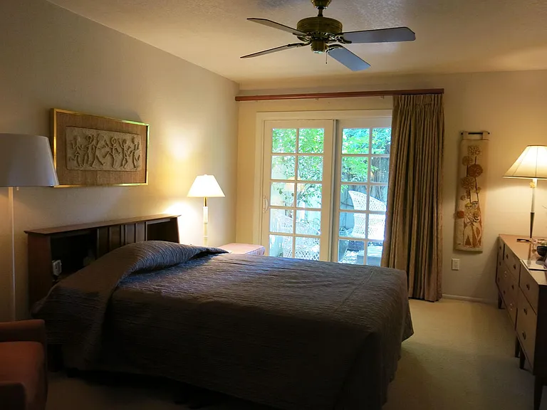 7239 N 6th Way — Photo 3