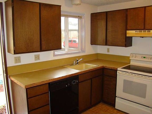 Kitchen 01