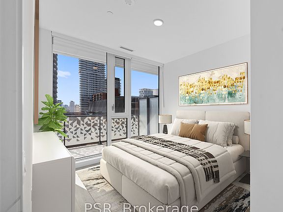 5th image of 101 Roehampton Ave #408