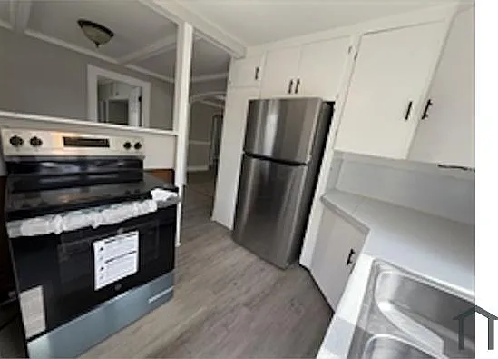 93 Friend St #2 — Photo 4