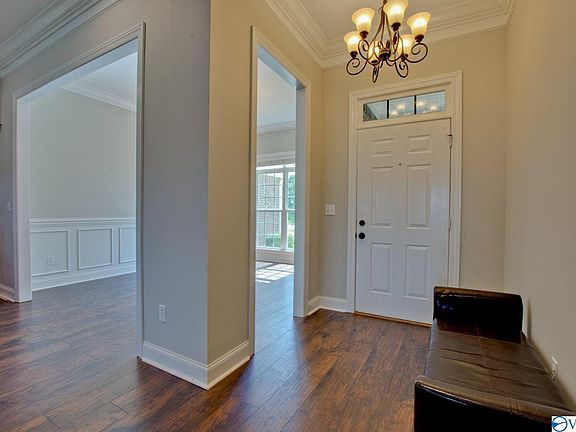 2nd image of 101 Ivy Darlene Dr