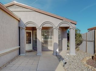 860 Rebecca Loop NE, Rio Rancho, NM 87144