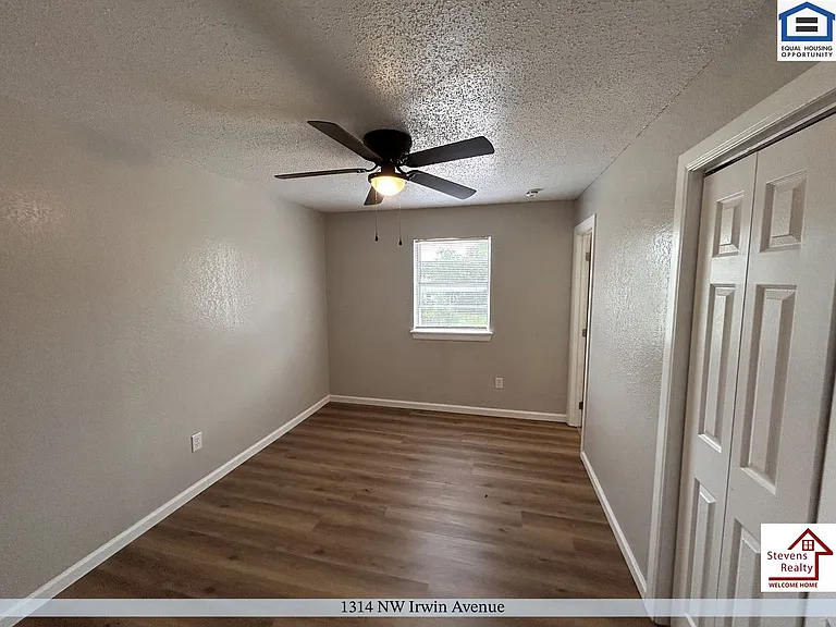 Bella Vista — Photo 23