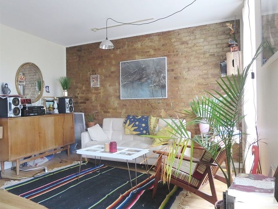 1st image of 255 Clifton Pl APT 3A