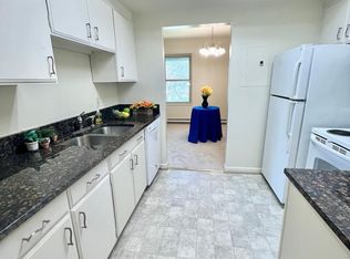 3431 S Leisure World Blvd #88-3B, Silver Spring, MD 20906