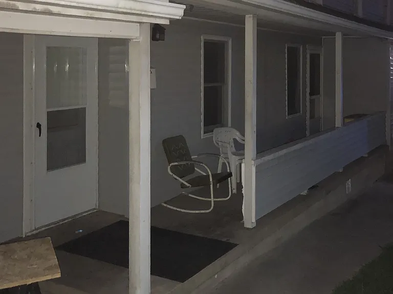 4.5 Jeanette St — Photo 5