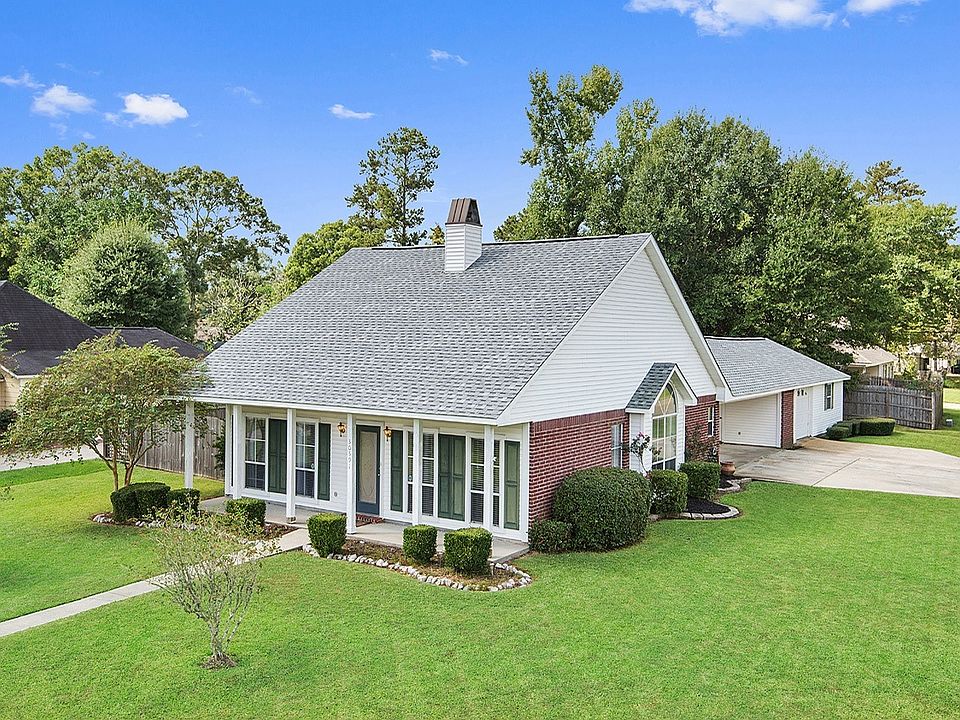 1st image of 30591 Oak Crest Dr