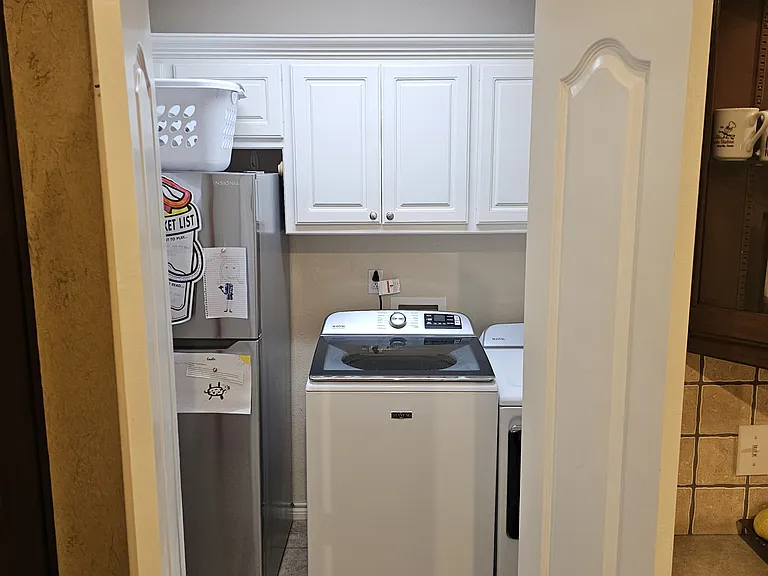 10306 York Ave — Photo 79