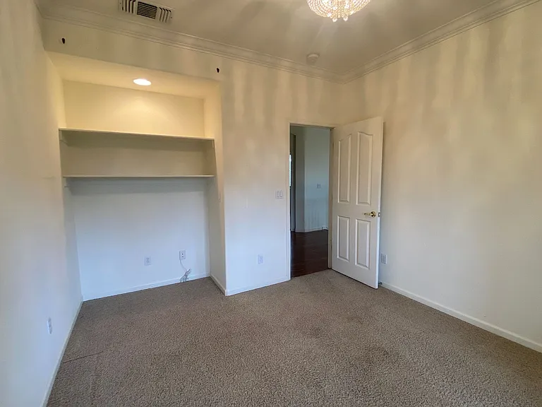 3530 Callison Dr — Photo 30