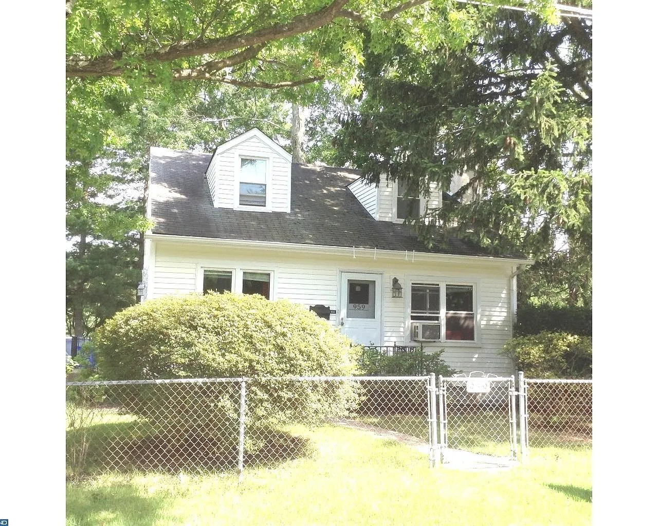 959 Tennis Ave photo 1
