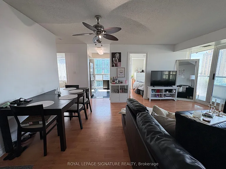 51 Lower Simcoe St #1708 — Photo 3
