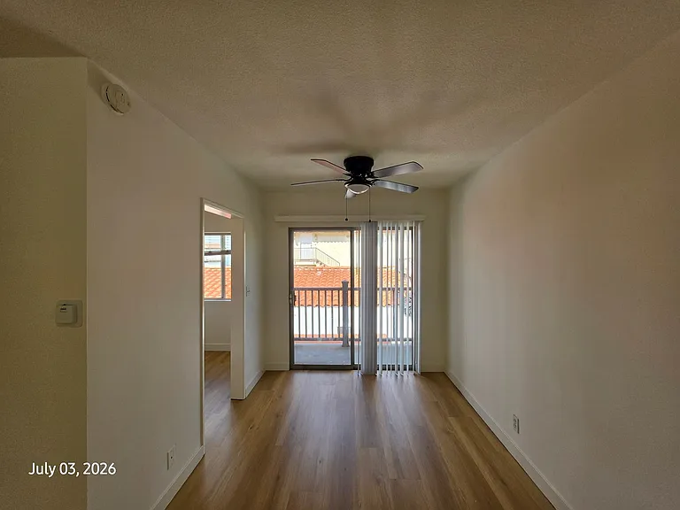 412 Avenida Victoria — Photo 4